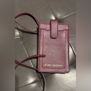 Marc Jacobs Groove pebbled leather.